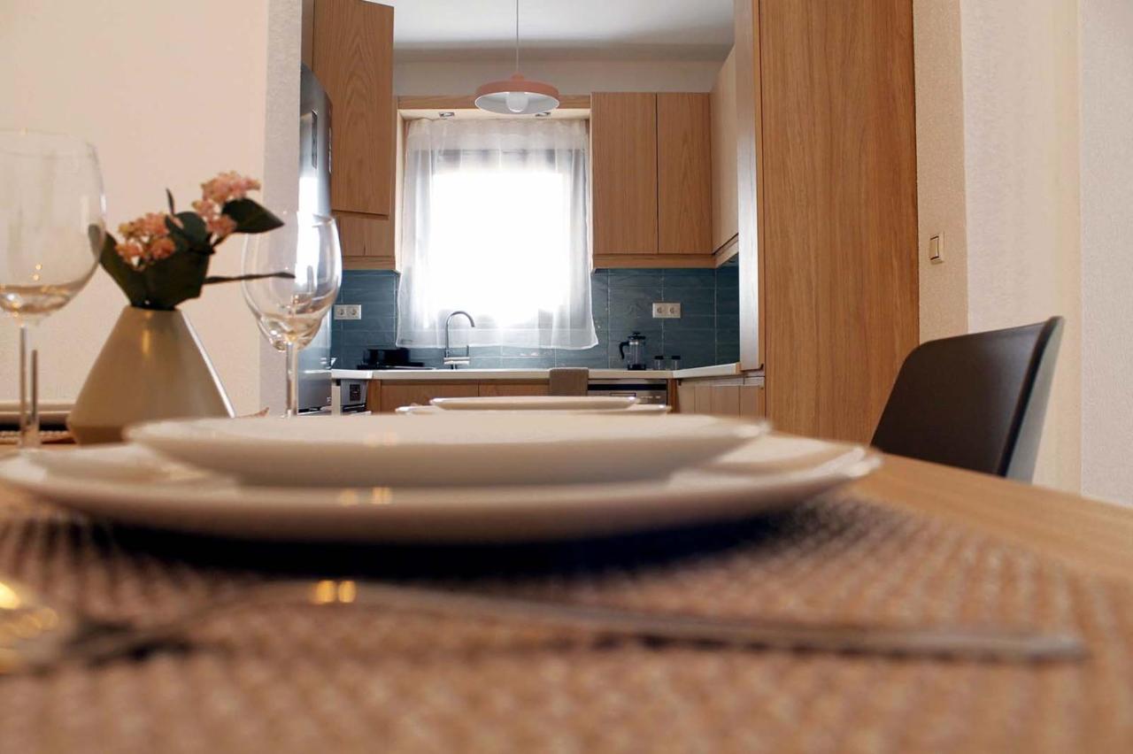 4 Bedroom Villa With Pool And Garden Néa Fókaia Kültér fotó